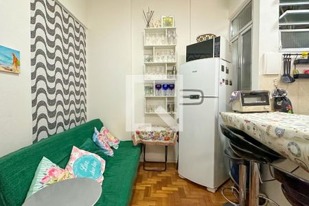 Sala de apartamento à venda com 1 quarto, 28m² em Copacabana, Rio de Janeiro