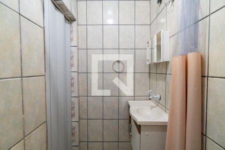 Banheiro de casa para alugar com 1 quarto, 45m² em Jabaquara, São Paulo