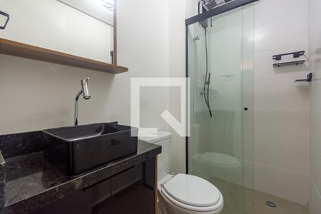 Banheiro de kitnet/studio para alugar com 1 quarto, 24m² em Parque Jabaquara, São Paulo