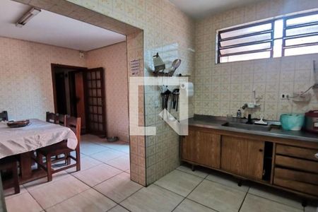 Casa à venda com 2 quartos, 250m² em Vila Morse, São Paulo