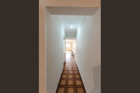 Corredor de casa à venda com 3 quartos, 140m² em Jardim Santo Elias, São Paulo