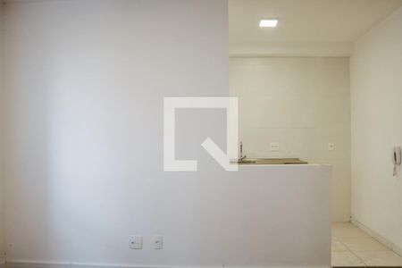 Sala de apartamento para alugar com 2 quartos, 43m² em Loteamento City Jaragua, São Paulo