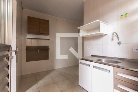 Cozinha de casa para alugar com 1 quarto, 35m² em Conjunto Habitacional Águia de Haia, São Paulo