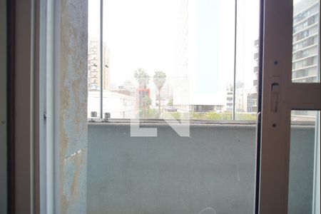 Sala - Varanda de apartamento à venda com 3 quartos, 64m² em Moinhos de Vento, Porto Alegre