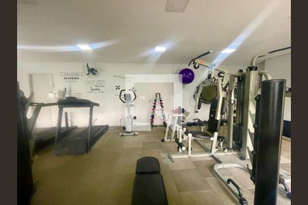 Apartamento à venda com 240m², 4 quartos e 3 vagas Apartamento à venda com 240m², 4 quartos e 3 vagasÁrea comum - Academia