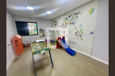 Apartamento à venda com 240m², 4 quartos e 3 vagas Apartamento à venda com 240m², 4 quartos e 3 vagasÁrea comum - Brinquedoteca