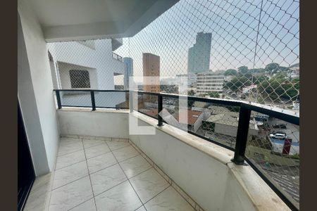 Apartamento à venda com 240m², 4 quartos e 3 vagas Apartamento à venda com 240m², 4 quartos e 3 vagasVaranda da Suíte Master