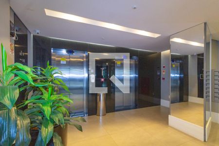 Studio para alugar com 42m², 1 quarto e sem vaga Studio para alugar com 42m², 1 quarto e sem vagaHall de entrada