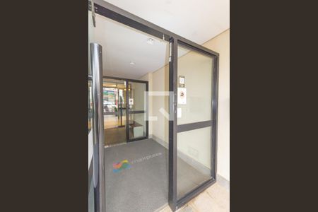 Studio para alugar com 42m², 1 quarto e sem vaga Studio para alugar com 42m², 1 quarto e sem vagaEntrada