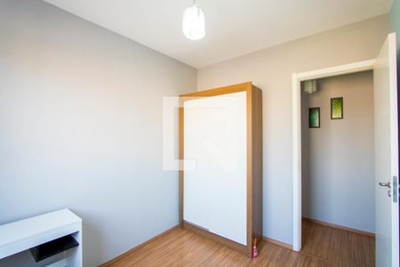 Quarto 2 de apartamento à venda com 2 quartos, 42m² em Parque Sao Vicente, Santo André