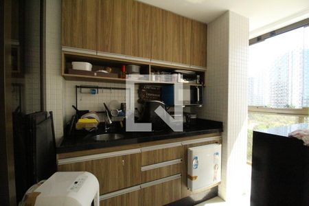 Varanda de apartamento para alugar com 5 quartos, 160m² em Barra da Tijuca, Rio de Janeiro