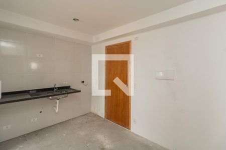 Sala/Cozinha de apartamento à venda com 2 quartos, 34m² em Vila Guilhermina, São Paulo