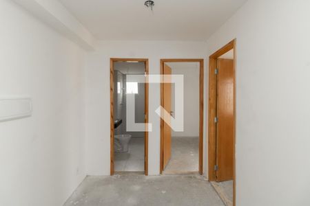 Sala/Cozinha de apartamento à venda com 2 quartos, 34m² em Vila Guilhermina, São Paulo