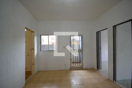 Sala de casa para alugar com 2 quartos, 12m² em Centro, Nilópolis