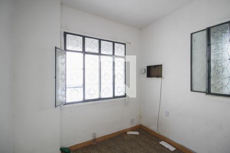 Quarto de casa para alugar com 1 quarto, 90m² em Centro, Nova Iguaçu