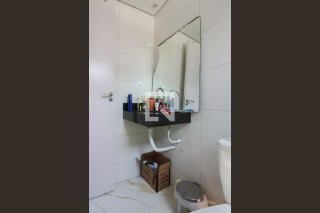 Banheiro da Suíte de apartamento à venda com 3 quartos, 100m² em Itapoã, Belo Horizonte