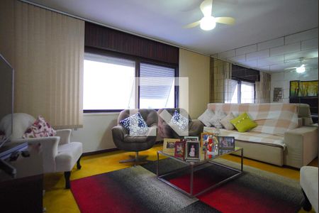 Sala de apartamento à venda com 4 quartos, 105m² em Petrópolis, Porto Alegre