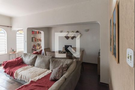 Sala de casa à venda com 4 quartos, 180m² em Vila Teixeira, Campinas