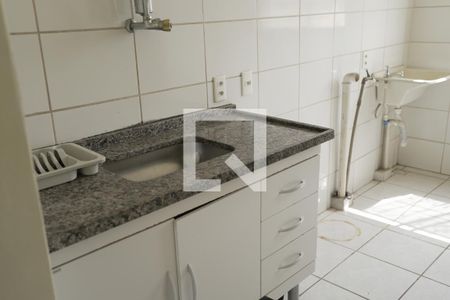 Cozinha de apartamento à venda com 2 quartos, 47m² em Jardim Vitória, Belo Horizonte