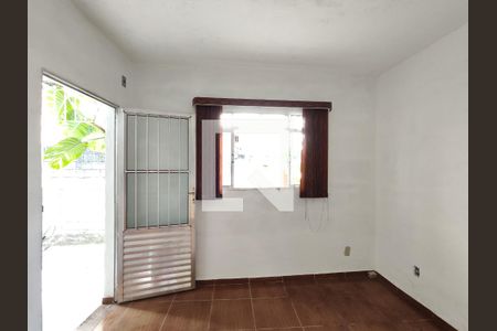 Sala de casa para alugar com 2 quartos, 100m² em Jardim Rosana, Ferraz de Vasconcelos