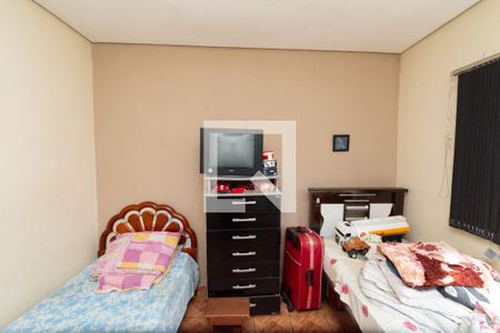 Quarto 2 de casa à venda com 2 quartos, 70m² em Vila Panama, Contagem