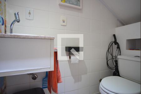 Lavabo de apartamento à venda com 1 quarto, 57m² em Bom Jesus, Porto Alegre