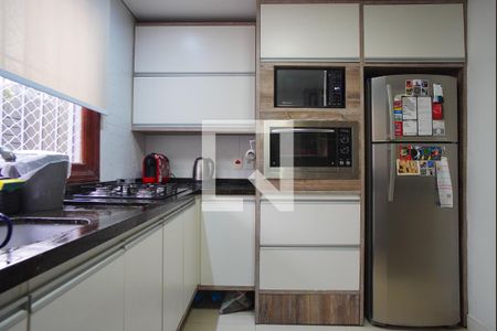 Cozinha de apartamento à venda com 1 quarto, 57m² em Bom Jesus, Porto Alegre