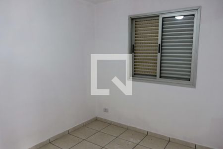 Quarto 2 de apartamento para alugar com 2 quartos, 63m² em Veloso, Osasco