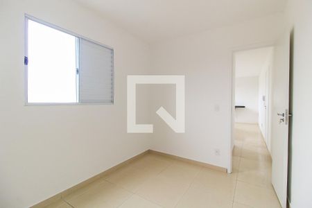 Quarto de apartamento para alugar com 1 quarto, 32m² em Vila Carmosina, São Paulo