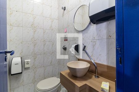 Lavabo de casa para alugar com 2 quartos, 100m² em Vila Dom Pedro I, São Paulo