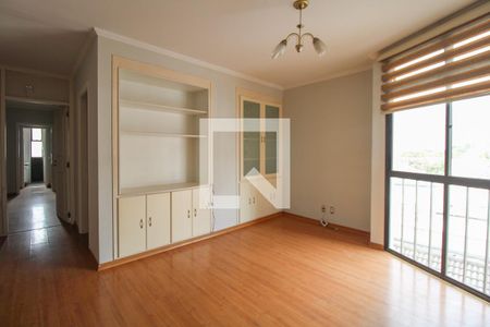 Sala de apartamento à venda com 4 quartos, 260m² em Cambuí, Campinas