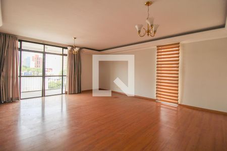 Sala de apartamento à venda com 4 quartos, 260m² em Cambuí, Campinas