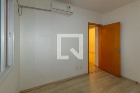 Quarto 1 de casa de condomínio à venda com 2 quartos, 45m² em Niterói, Canoas