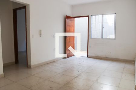 Casa de condomínio à venda com 50m², 3 quartos e 1 vagaSala e Cozinha