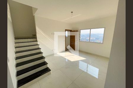 Sala de apartamento à venda com 3 quartos, 170m² em Jardim Industrial, Contagem