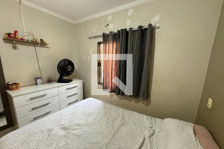 Casa para alugar com 200m², 3 quartos e 2 vagas Casa para alugar com 200m², 3 quartos e 2 vagasDormitório 01