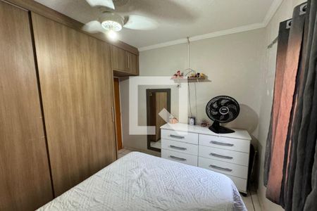 Casa para alugar com 200m², 3 quartos e 2 vagas Casa para alugar com 200m², 3 quartos e 2 vagasDormitório 01