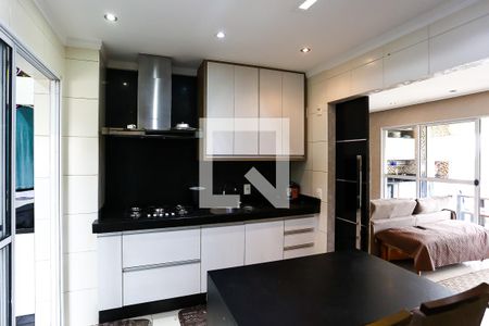 Apartamento à venda com 97m², 3 quartos e 2 vagas Apartamento à venda com 97m², 3 quartos e 2 vagasCozinha