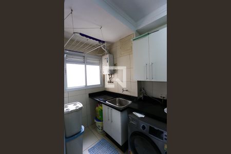 Apartamento à venda com 97m², 3 quartos e 2 vagas Apartamento à venda com 97m², 3 quartos e 2 vagasÁrea de Serviço