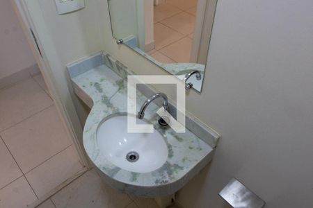 LAVABO de apartamento à venda com 3 quartos, 132m² em Vila Brandina, Campinas