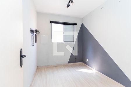 Quarto 2 de apartamento à venda com 3 quartos, 51m² em Vila Taquari, São Paulo