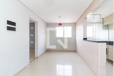 Sala de apartamento à venda com 3 quartos, 51m² em Vila Taquari, São Paulo