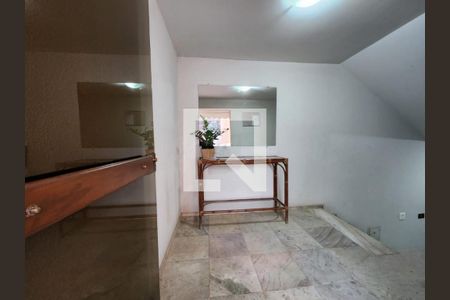 Hall Social de apartamento à venda com 3 quartos, 105m² em Santo Antônio, Belo Horizonte