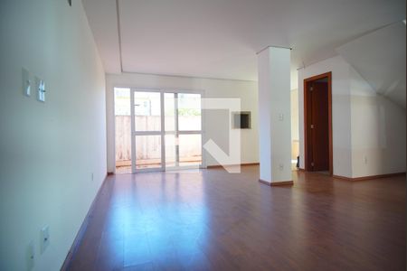 Sala de casa de condomínio à venda com 3 quartos, 174m² em Jardim Floresta, Porto Alegre