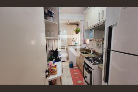 Cozinha  de apartamento à venda com 3 quartos, 75m² em Jardim Tamoio, Jundiaí