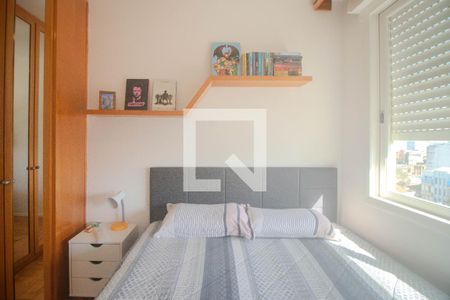 Quarto de apartamento à venda com 1 quarto, 44m² em Independência, Porto Alegre