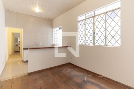 Sala de casa à venda com 3 quartos, 80m² em Bom Retiro, São Paulo