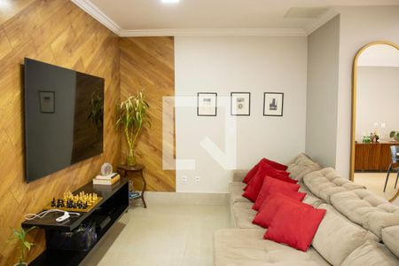 Sala de casa para alugar com 4 quartos, 248m² em Vila Jardim Vitória, Goiânia