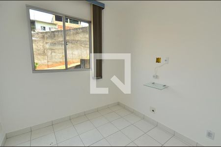 Quarto1 de apartamento para alugar com 2 quartos, 65m² em Horto Florestal, Belo Horizonte