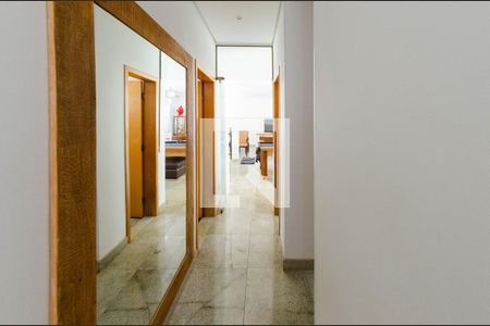 Hall de entrada de casa à venda com 4 quartos, 465m² em Buritis, Belo Horizonte